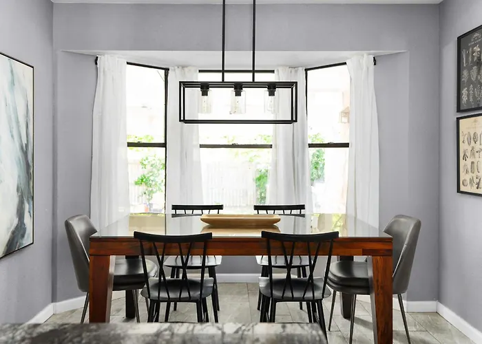 Charming 5br In Сasa de vacaciones *
