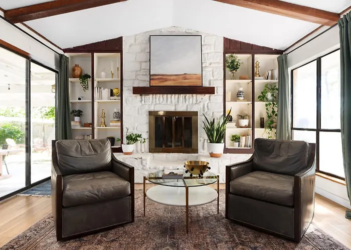 Charming 5br In Round Rock